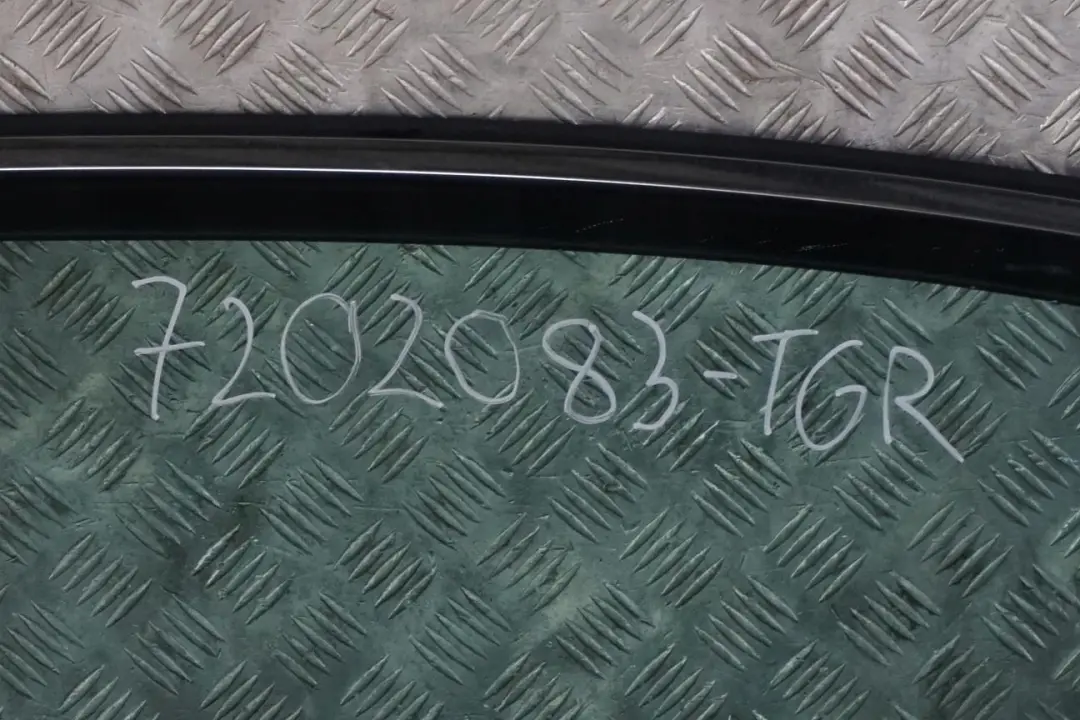 Tür hinten links Titangrau Metallic - A36 für BMW 7 er E65 mit Teilenummer 7202083 BMW 7 er E65 Tür hinten links Titangrau Metallic - A36 - SKU 7202083-TGR - Teilenummer 7202083