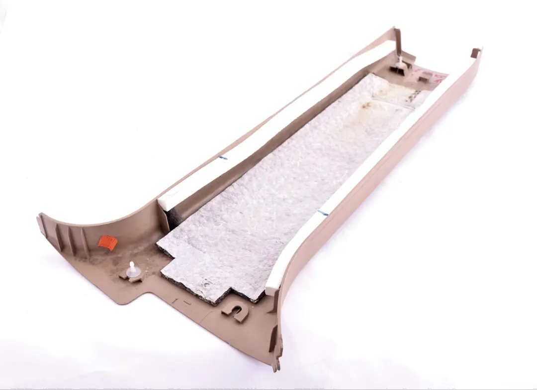 Capot Colonne Centre en Bas a Droite Beige Clair pour BMW X5 E53 à propos du numéro de pièce 8211906 BMW X5 E53 Capot Colonne Centre en Bas a Droite Beige Clair - SKU 8259254 - Numéro de pièce 8211906