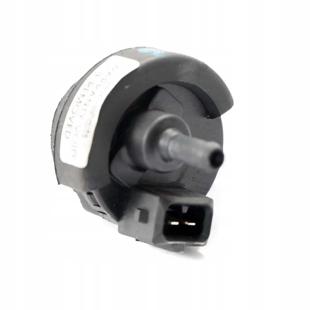 Bracket Ventilation Valve Fuel Tank to BMW 3 Series E36 with Part number 1734443 BMW 3 Series E36 Bracket Ventilation Valve Fuel Tank - SKU 1734443 - Part number 1734443