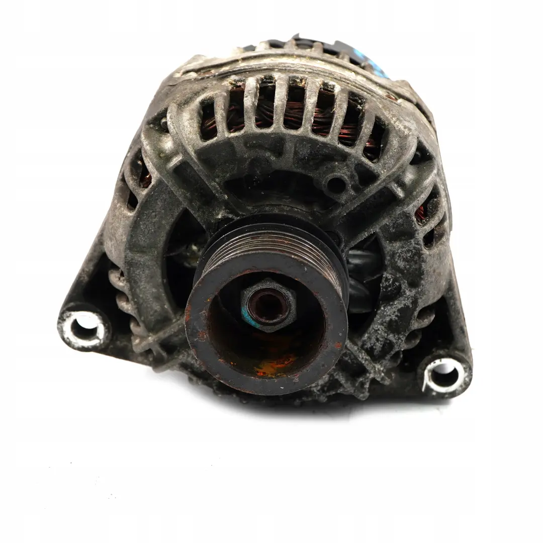 klasa W203 M111 C 200 230 Alternator do MERCEDES C o numerze A0111547202 MERCEDES C klasa W203 M111 C 200 230 Alternator - SKU A0111547202 - Numer Części A0111547202