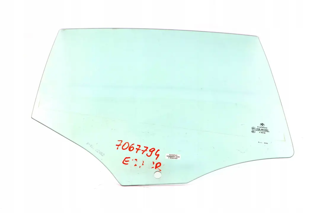 Puerta Trasera Derecha Cristal Ventana Lateral Verde 5135 para BMW E87 con número de pieza 51357067794 BMW E87 Puerta Trasera Derecha Cristal Ventana Lateral Verde 5135 - SKU 7067794 - Número de pieza 51357067794