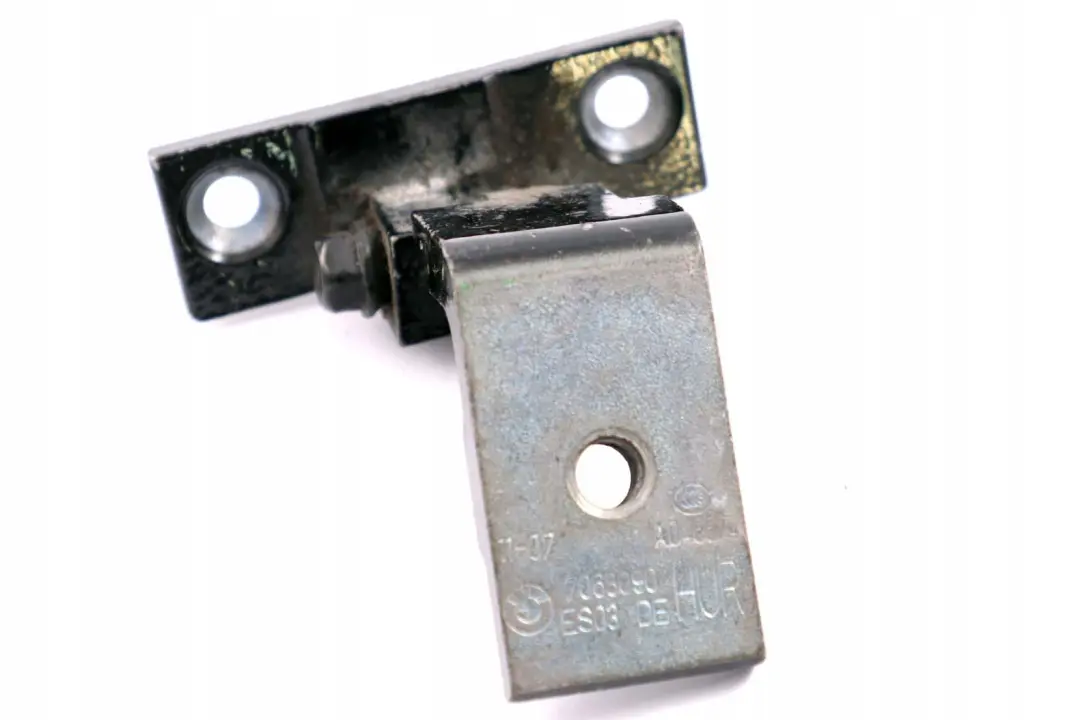 Right O/S Door Lower Hinge Black 7068090 to BMW 5 Series E60 E61 Rear with Part number 7200246 BMW 5 Series E60 E61 Rear Right O/S Door Lower Hinge Black 7068090 - SKU 7200246-BLK - Part number 7200246