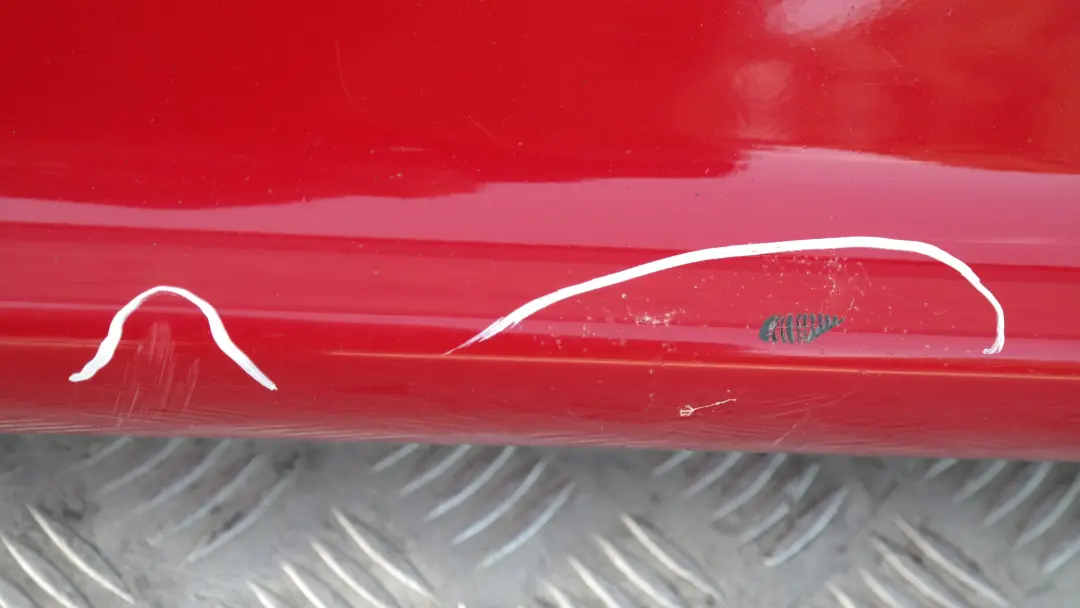 BMW E87 Striscia Davanzale Gonna Laterale Sinistra Rot Karmesinrot A61 - SKU 0032949-KAR1 - Numero di parte 51770032949