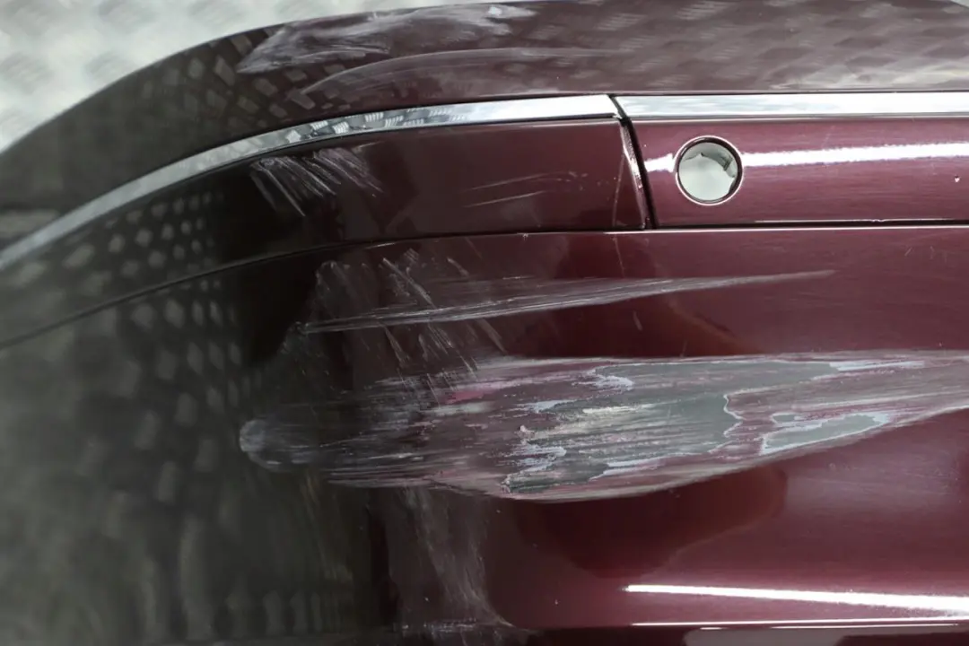 Zderzak tylny tył Barberarot do BMW E65 E66 E67 o numerze 0399100 BMW E65 E66 E67 Zderzak tylny tył Barberarot - SKU 0399100-BAR - Numer Części 0399100