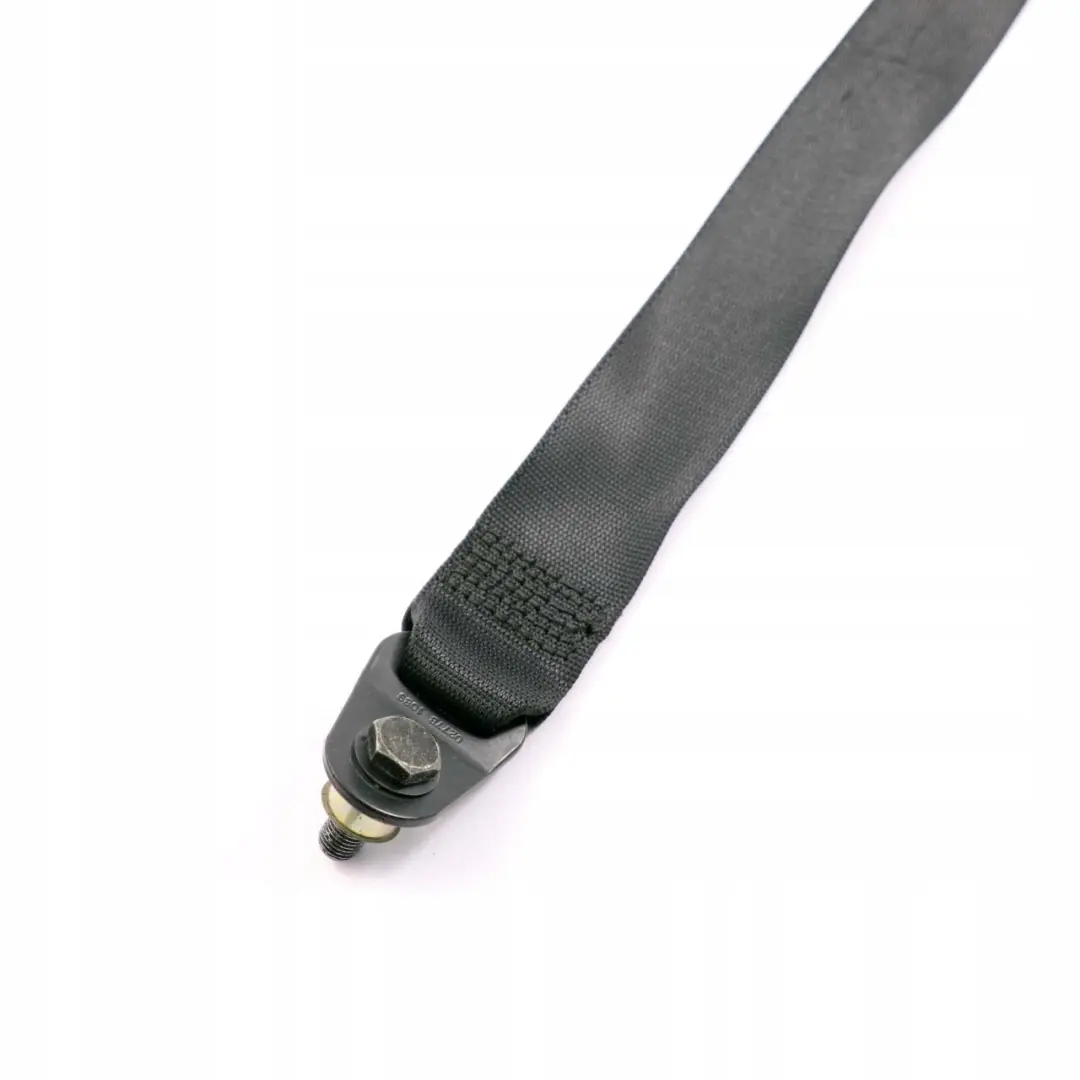  Mercedes-Benz W414 Ceinture de Securite Arriere A Droite Noir - SKU A4148600685 - Numéro de pièce A4148600685