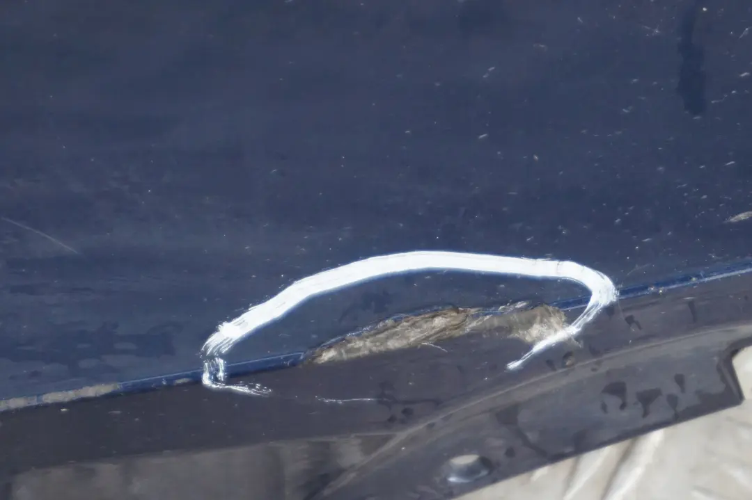 Delantero Izquierdo Sill Strip Faldon Lateral Tiefseeblau Deep Sea Blue para BMW E89 con número de pieza 0037523 BMW E89 Delantero Izquierdo Sill Strip Faldon Lateral Tiefseeblau Deep Sea Blue - SKU 0037523-DSB - Número de pieza 0037523