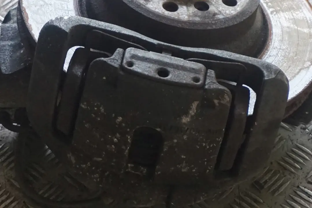 BMW 7 er E65 745i N62 333PS Stoßdämpfer Federbein vorn rechts Schwenklager - SKU 6786534 - Teilenummer 6786534