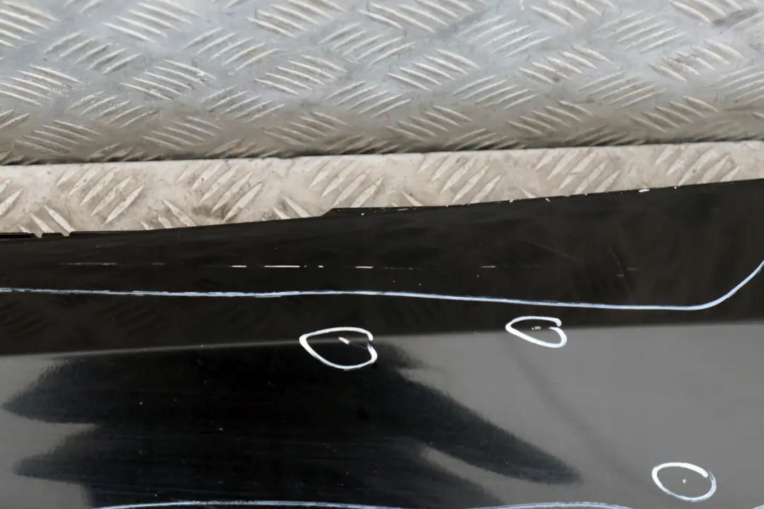 BMW E87 LCI M Sport Bas de Porte Couverture Seuil A Gauche Noir Saphir - SKU 0033557-BS - Numéro de pièce 33557