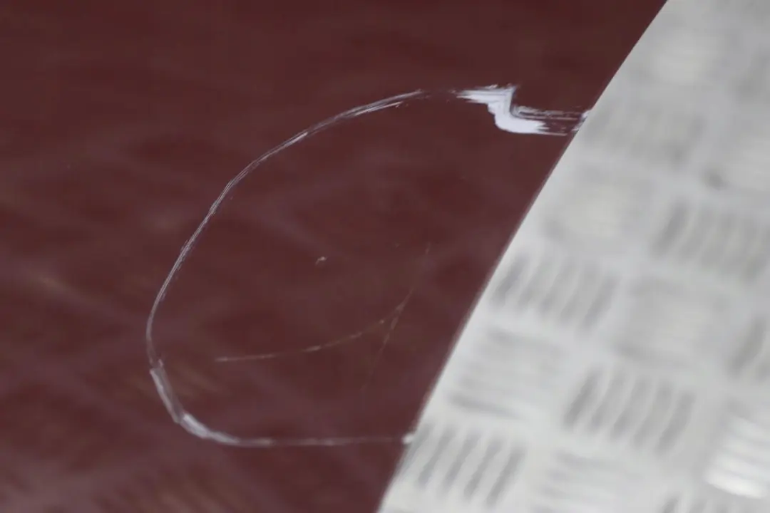 Drzwi lewe lewy tył Vermilionrot do BMW E71 X6 o numerze 7198161 BMW E71 X6 Drzwi lewe lewy tył Vermilionrot - SKU 7198161-VER - Numer Części 7198161