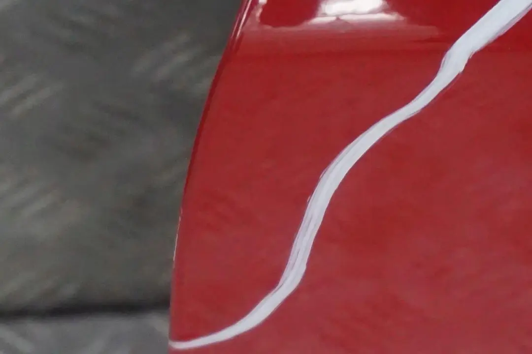 Porta Anteriore Sinistra Rosso-Cremisi Karmesin Rosso - A61 per BMW X3 E83 con numero di parte 3451015 BMW X3 E83 Porta Anteriore Sinistra Rosso-Cremisi Karmesin Rosso - A61 - SKU 3451015-KAR1 - Numero di parte 3451015