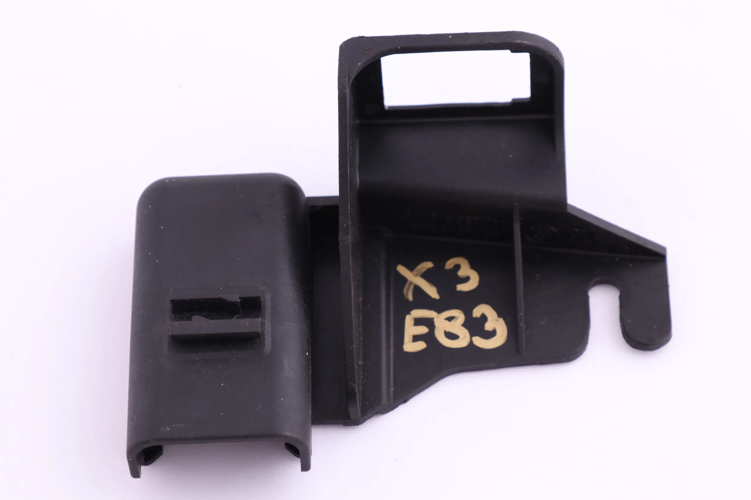 BMW X3 er E83 Halter Stützpunkt B+ 8367769