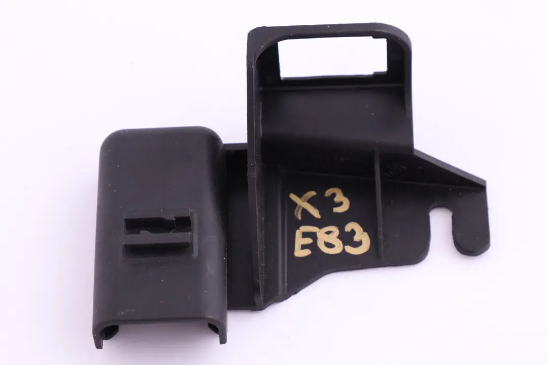 Soporte del cable de la batería piezas montaje B Base para BMW X3 Serie E83 con número de pieza 8367769 BMW X3 Serie E83 Soporte del cable de la batería piezas montaje B Base - SKU 8367769 - Número de pieza 8367769