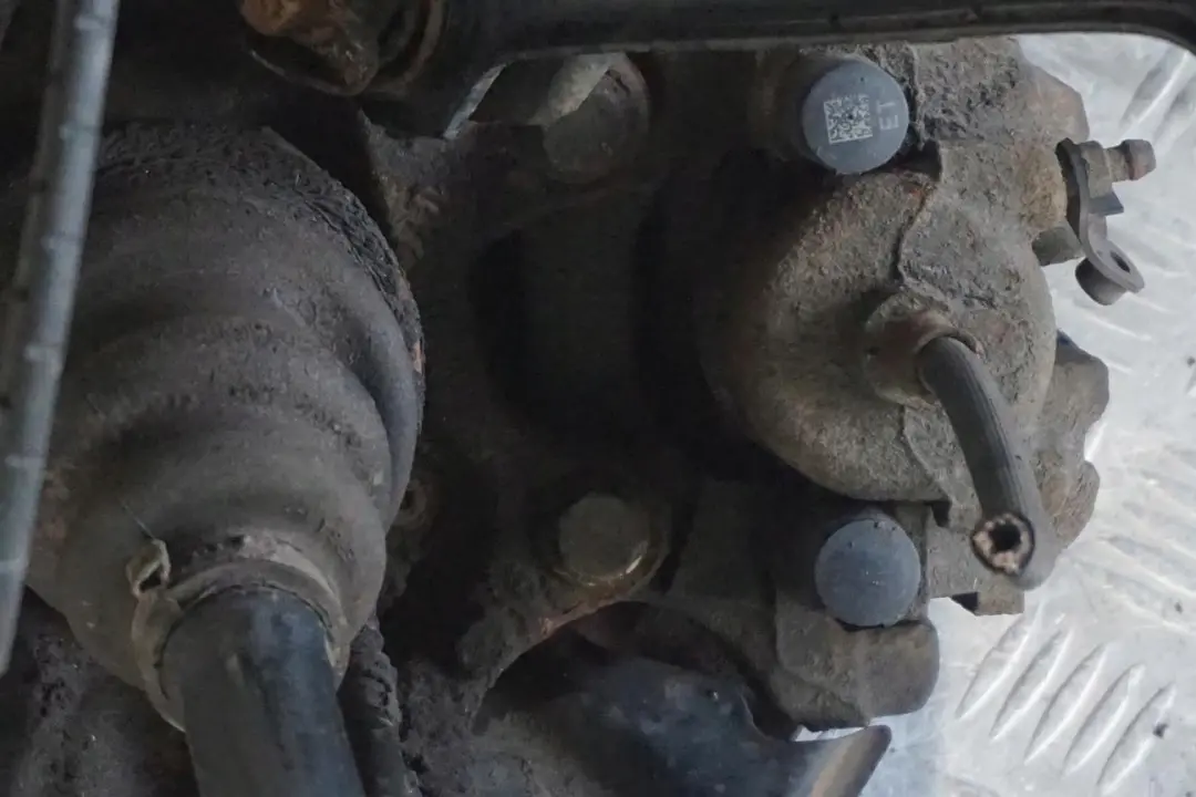 Break 320d N47N 184PS L'Arbre De Sortie Pivotement Arriere Gauche pour BMW 3 E91 LCI à propos du numéro de pièce 6783653 BMW 3 E91 LCI Break 320d N47N 184PS L'Arbre De Sortie Pivotement Arriere Gauche - SKU 6783653-4 - Numéro de pièce 6783653