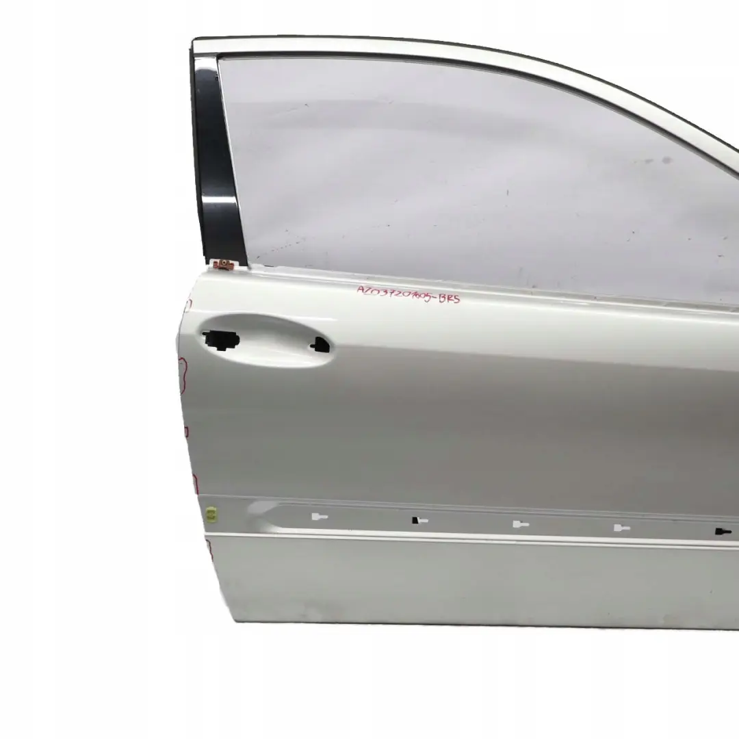Mercedes Classe C W203 CL203 Porte avant Droite Argent Brillant Metallique - 744 - SKU A2037201605-BRS - Numéro de pièce A2037201605