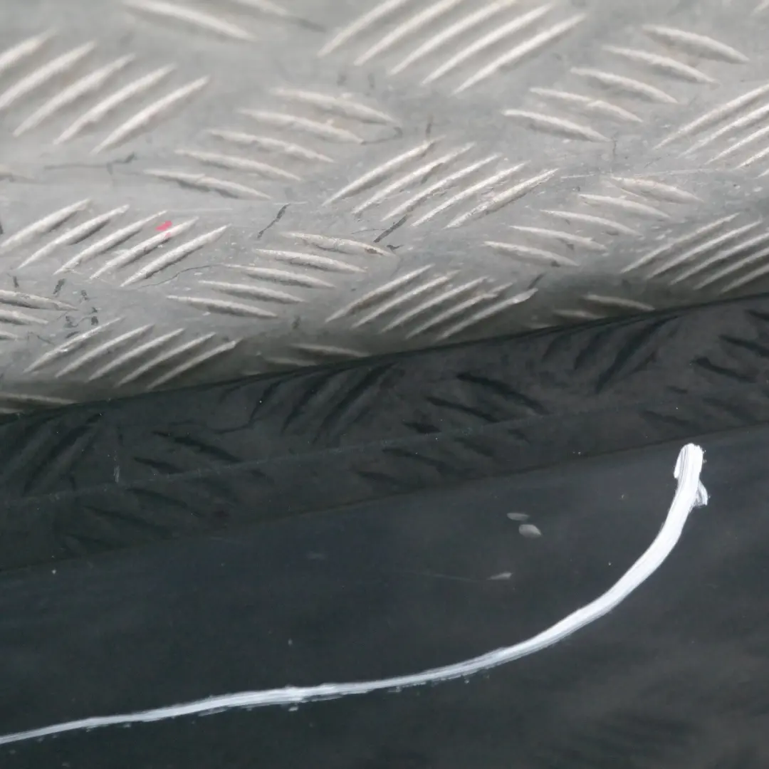 Nakładka listwa próg lewy monacoblau do BMW E87 LCI o numerze 36145 BMW E87 LCI Nakładka listwa próg lewy monacoblau - SKU 0036145-MB6 - Numer Części 36145