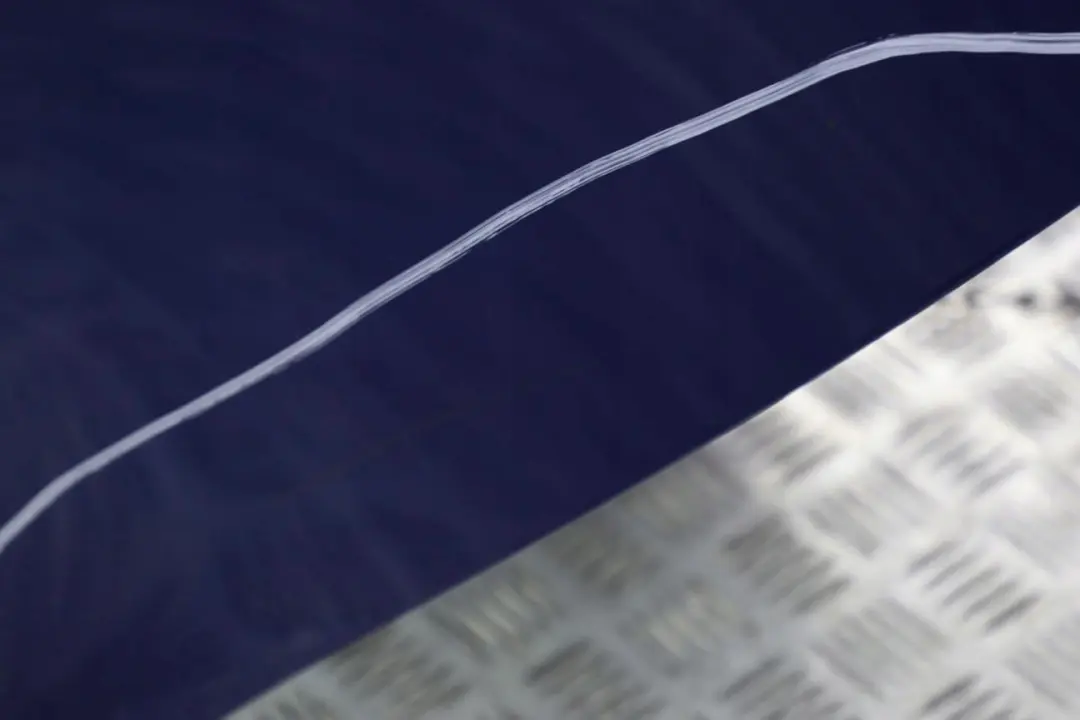 Porta posteriore sinistra Montegoblau Montego Blu Metallico per BMW E87 con numero di parte 7191017 BMW E87 Porta posteriore sinistra Montegoblau Montego Blu Metallico - SKU 7191017-MTB - Numero di parte 7191017