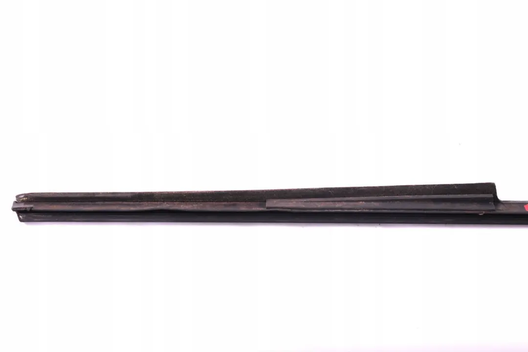 Burlete Exterior Cromado Puerta Derecha para Mini Cooper R52 Cabrio con número de pieza 7072932 Mini Cooper R52 Cabrio Burlete Exterior Cromado Puerta Derecha - SKU 7072932 - Número de pieza 7072932