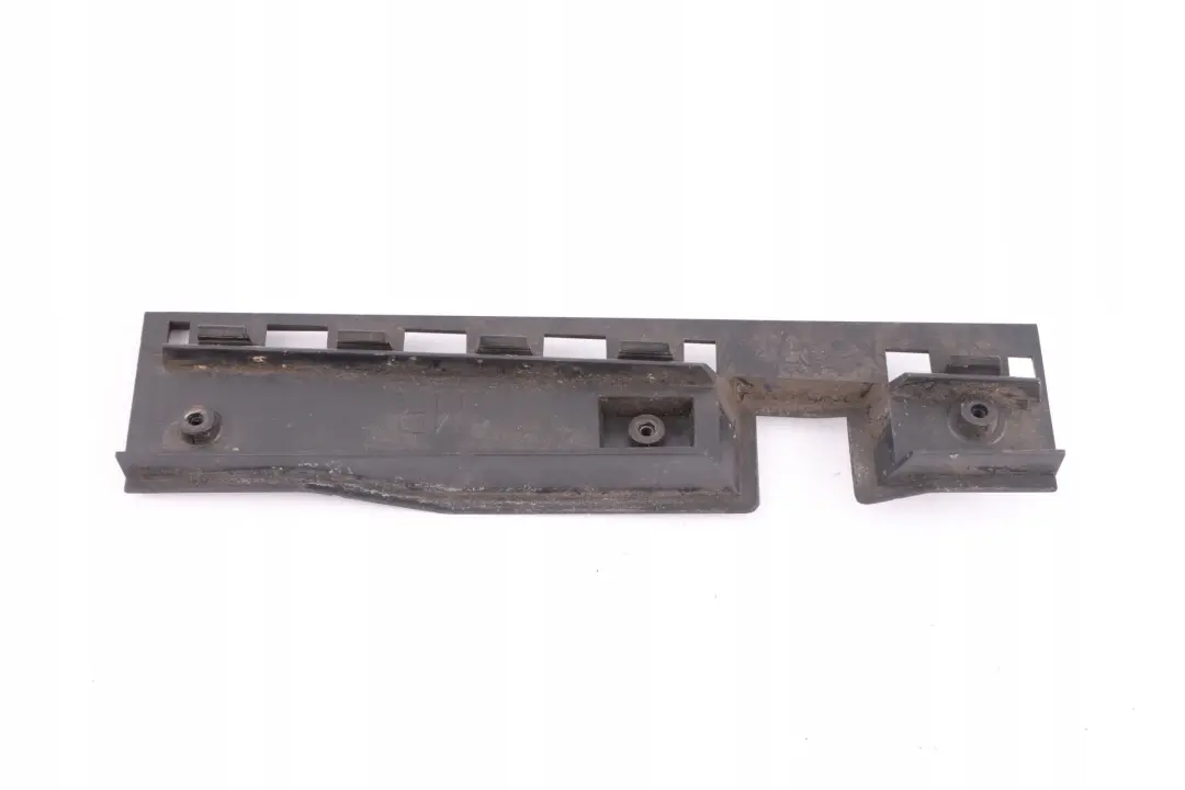 BAR Holding Haltestreifen B Colonna Destra 5111 per BMW E87N con numero di parte 7174400 BMW E87N BAR Holding Haltestreifen B Colonna Destra 5111 - SKU 7174400 - Numero di parte 7174400