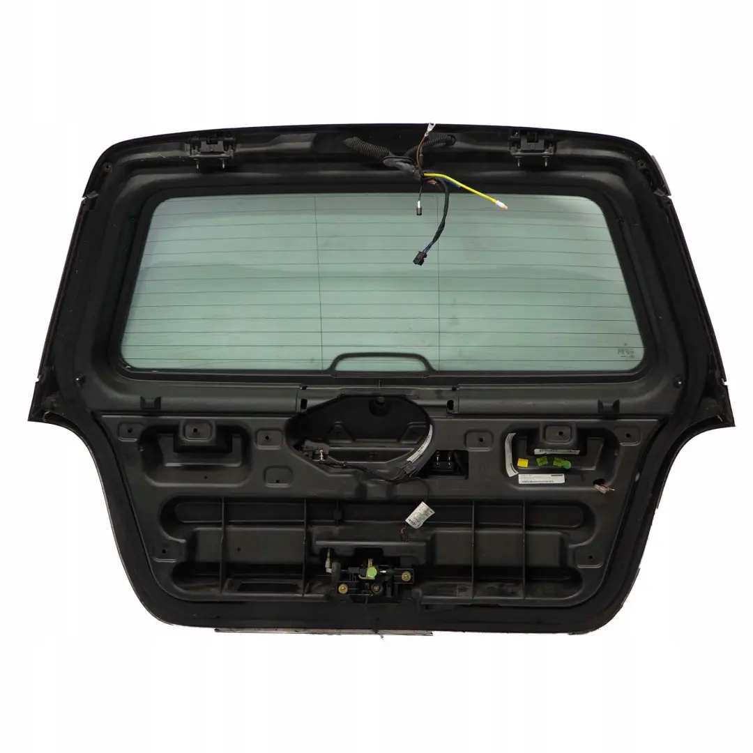 Mercedes-Benz A-Class W168 3 Boot Trunk Lid Tailgate Polar Silver Metallic 761 to with Part number A1687405205 Mercedes-Benz A-Class W168 3 Boot Trunk Lid Tailgate Polar Silver Metallic 761 - SKU A1687405205-PS3 - Part number A1687405205