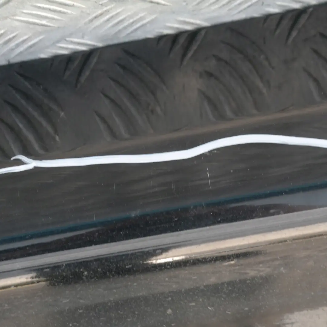 @BMW 3 SERIES 9 E90 E91 Sill strip side skirt left N/S Schwarz Black 2 - 668 to with Part number 32951 @BMW 3 SERIES 9 E90 E91 Sill strip side skirt left N/S Schwarz Black 2 - 668 - SKU 0032951-SCH9 - Part number 32951