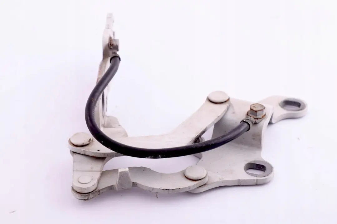 zawias maski klapy lewy przód do BMW E81 E87 o numerze 7060559 BMW E81 E87 zawias maski klapy lewy przód - SKU 7060559-1 - Numer Części 7060559
