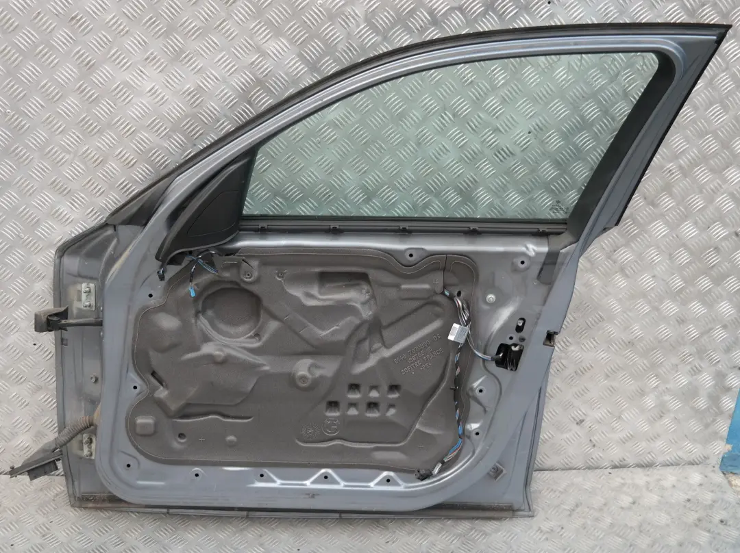 BMW E87 LCI Porte avant Droite Quartzbleu Bleu Metallise - SKU 7191012-QB7 - Numéro de pièce 41517191012