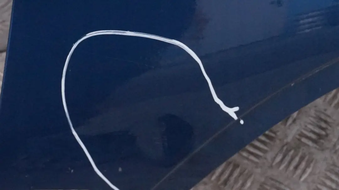 Side Panel Wing Fender Front Right Topasblau Topaz Blue para BMW E53 con número de pieza 7000386 BMW E53 Side Panel Wing Fender Front Right Topasblau Topaz Blue - SKU 7000386-TPB3 - Número de pieza 7000386