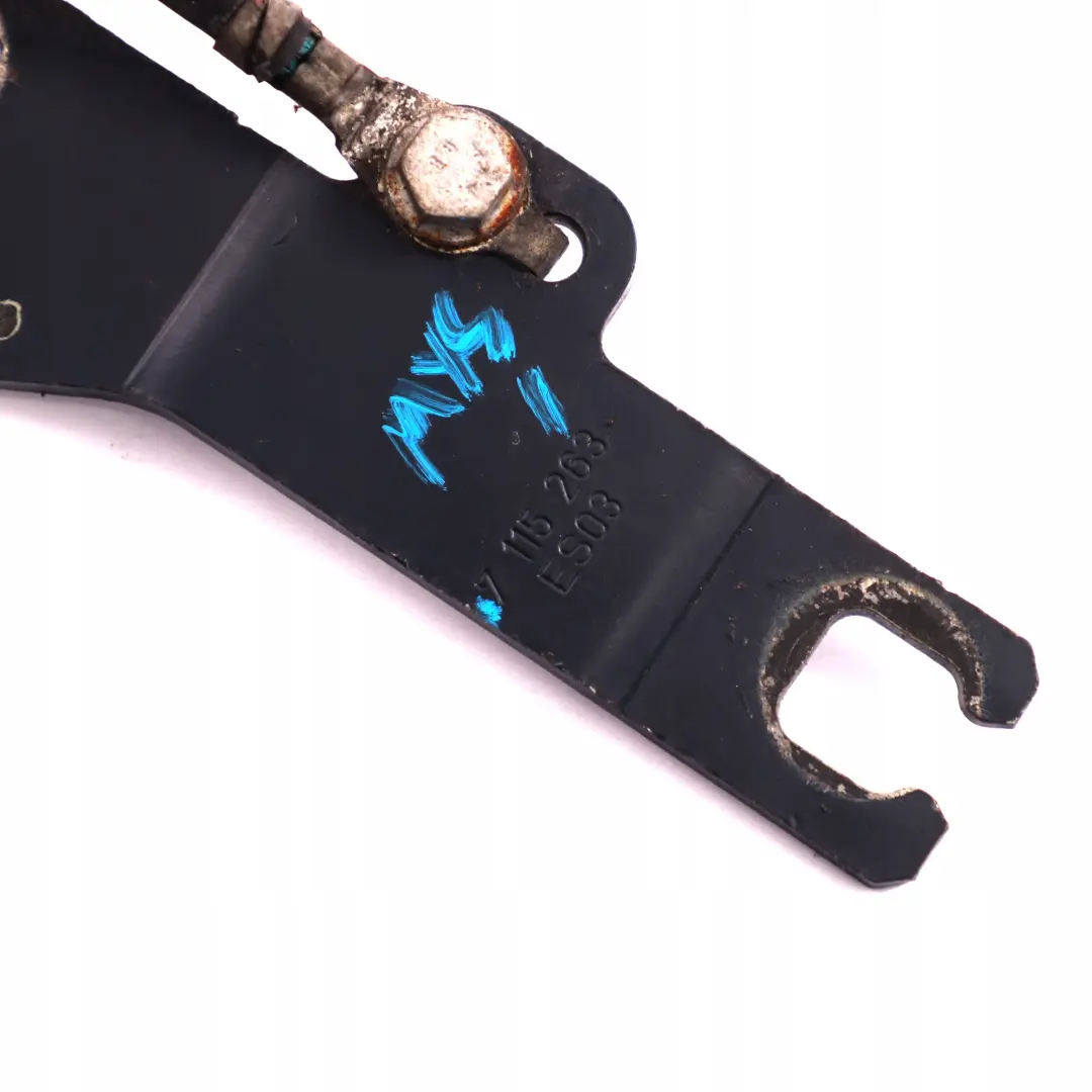 Charniere Rabat a Gauche Bleu Mystique Bleu - A07 pour BMW 3 E90 E91 à propos du numéro de pièce 7115263 BMW 3 E90 E91 Charniere Rabat a Gauche Bleu Mystique Bleu - A07 - SKU 7115263-MYS - Numéro de pièce 7115263