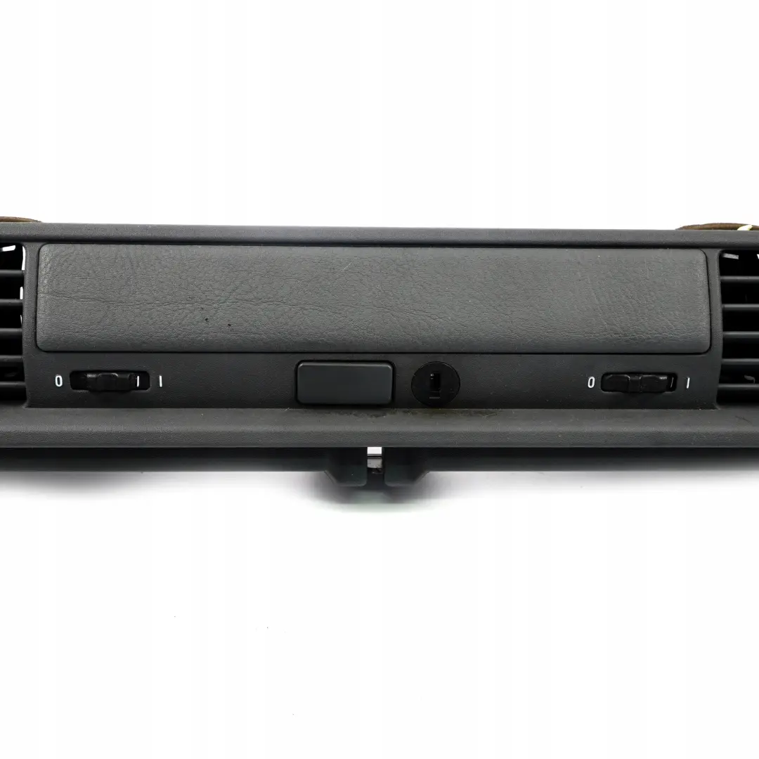 BMW 3 er E36 Armaturenbrett Lüftungsgitter Entlüftung Grau 8162022 - SKU 8183041 - Teilenummer 8183041