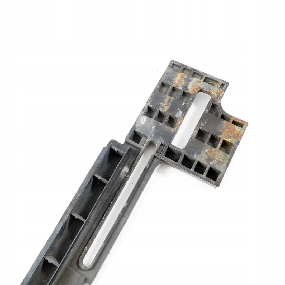 Mercedes W210 Parachoques Delantero Derecho Panel Capa Intermedia - SKU A2108850295 - Número de pieza A2108850295