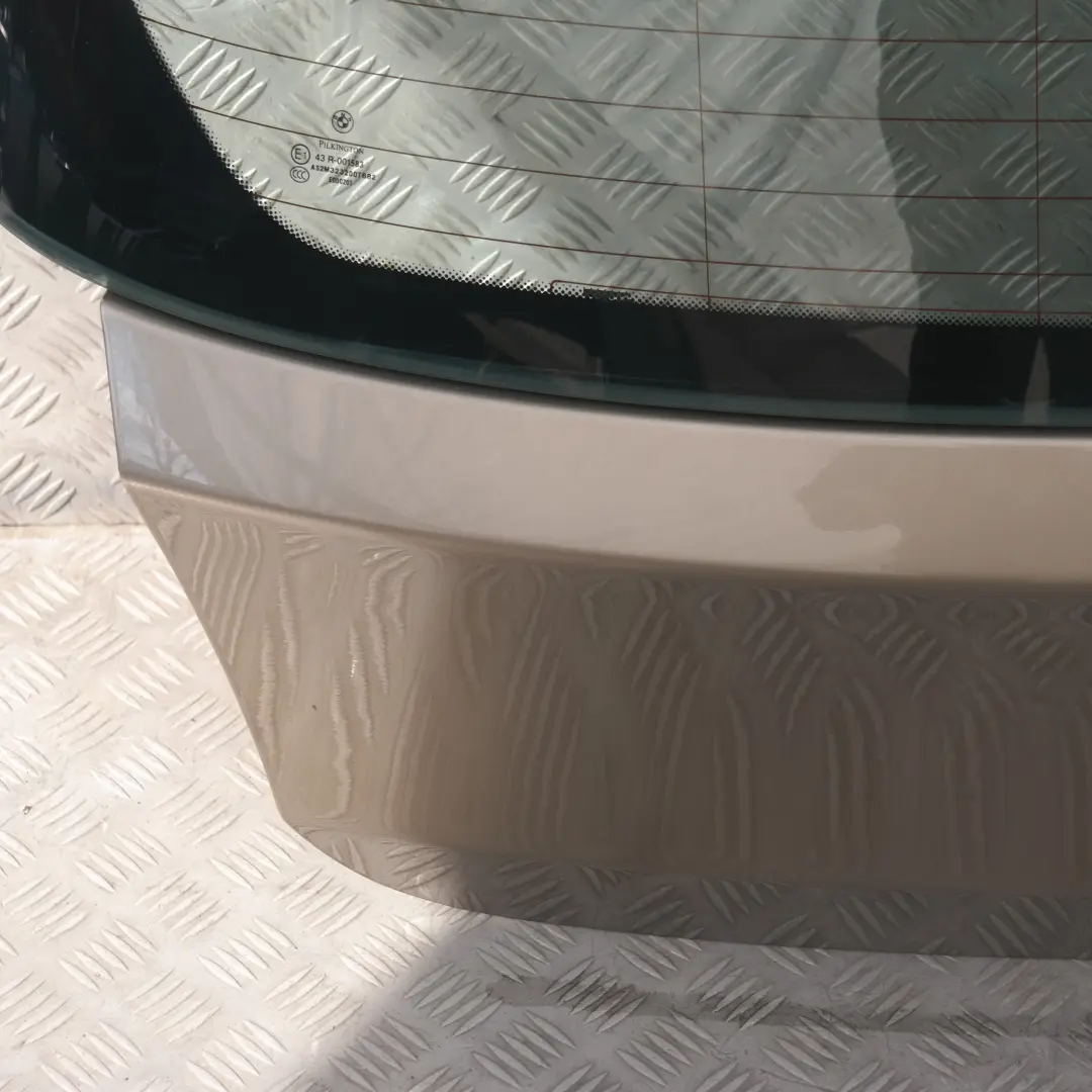 Klapa tylna tył Sonora A23 do BMW E81 E87 o numerze 41627133898 BMW E81 E87 Klapa tylna tył Sonora A23 - SKU 7133898-SON2 - Numer Części 41627133898