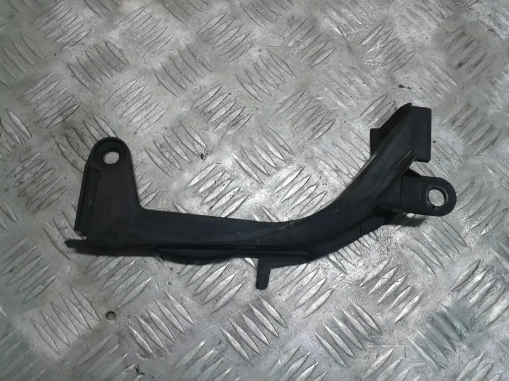 BMW X5 Series E53 Supporting Ledge Bracket Right Microfilter O/S - SKU 8381028 - Part number 8381028
