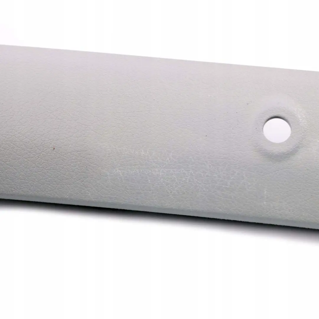 Mercedes-Benz CLC CL203 Heckklappenverkleidung Hinten Rechts Grau für mit Teilenummer A2037470671 Mercedes-Benz CLC CL203 Heckklappenverkleidung Hinten Rechts Grau - SKU A2037470671 - Teilenummer A2037470671