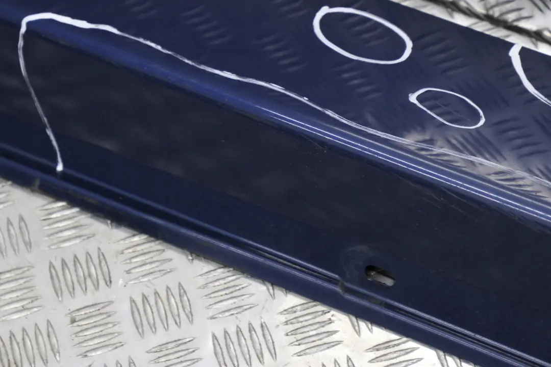 Nakładka listwa próg prawy Mysticblau do BMW E60 E61 o numerze 0150278 BMW E60 E61 Nakładka listwa próg prawy Mysticblau - SKU 0150278-MYS1 - Numer Części 0150278