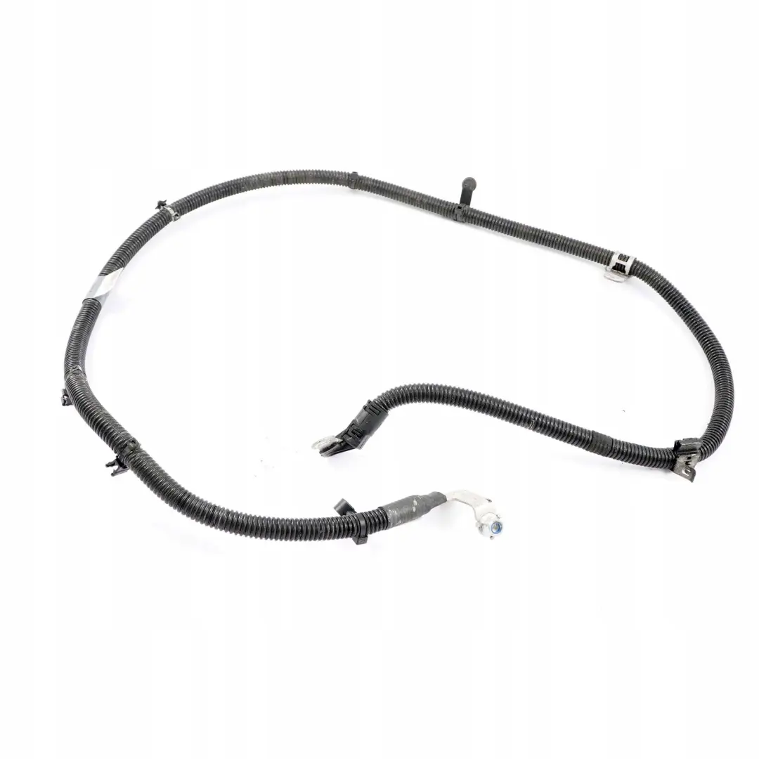 Przewód Rozrusznika do Mercedes W176 W246 60 180 CDI o numerze A2465402610 Mercedes W176 W246 60 180 CDI Przewód Rozrusznika - SKU A2465402610 - Numer Części A2465402610