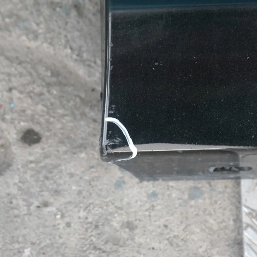 Bas de Porte Couverture Seuil Droite Noir Sapphire Metallique pour BMW E87 LCI à propos du numéro de pièce 36144 BMW E87 LCI Bas de Porte Couverture Seuil Droite Noir Sapphire Metallique - SKU 0036144-BS10 - Numéro de pièce 36144