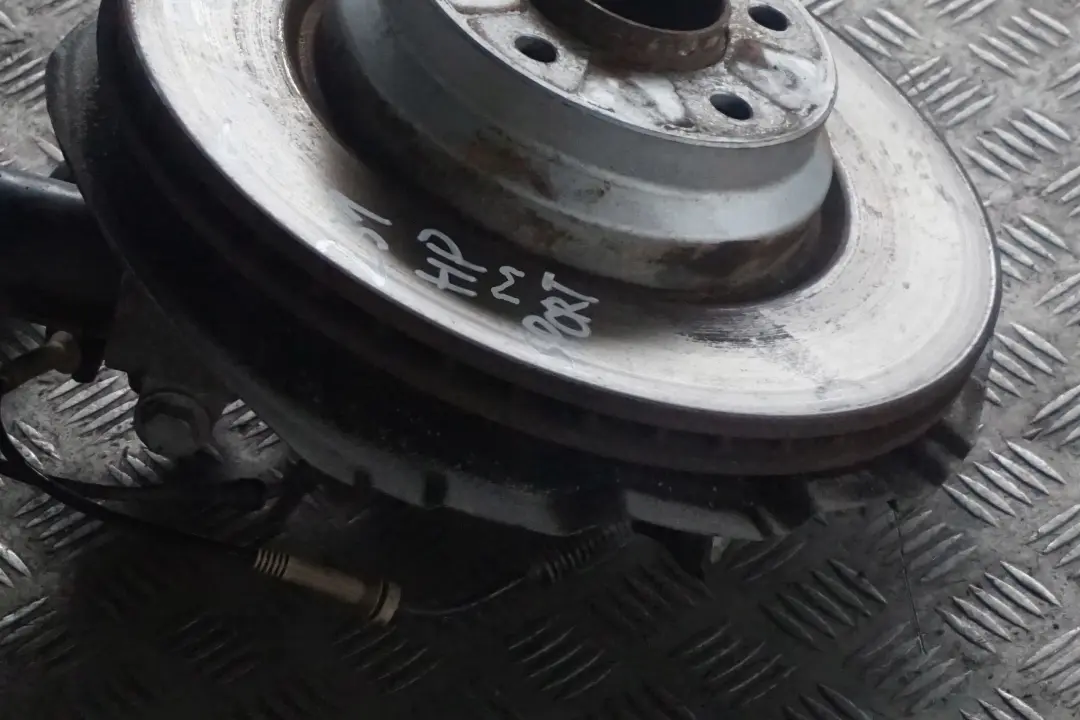 BMW E91 330d M57N2 M Sport Delantero Izquierdo Muelle Strut Suspension Pierna - SKU 6786015 - Número de pieza 6786015