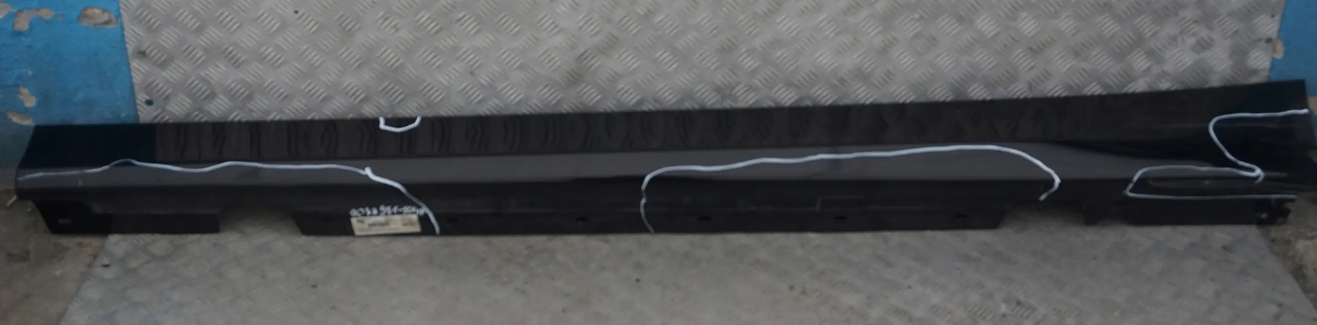 BMW 3 SERIES 8 E90 E91 Sill strip side skirt left N/S Schwarz Black 2 - 668