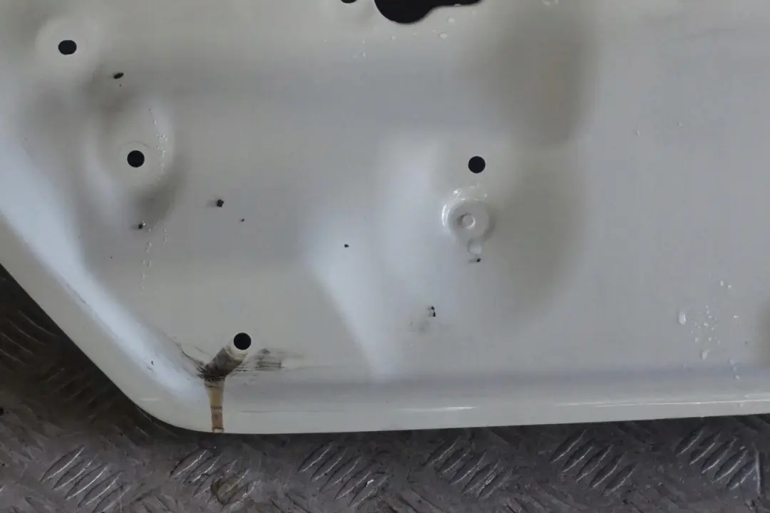 Klapa tylna tył goła Alpinweiss do BMW E65 E66 o numerze 7049252 BMW E65 E66 Klapa tylna tył goła Alpinweiss - SKU 7049252-AW - Numer Części 7049252