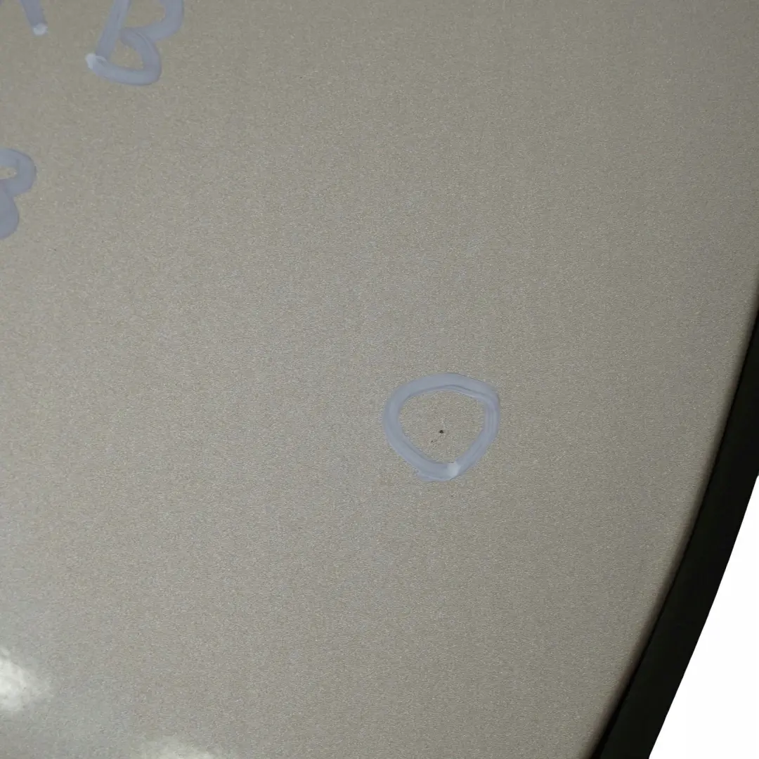 Mercedes-Benz M-Klasse ML W163 Tür Hinten Links Travertinbeige Metallic - 693 für mit Teilenummer A1637301505 Mercedes-Benz M-Klasse ML W163 Tür Hinten Links Travertinbeige Metallic - 693 - SKU A1637301505-TRB - Teilenummer A1637301505