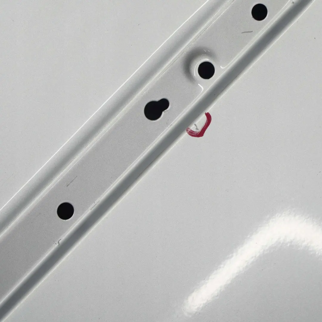 Drzwi lewe lewy tył titansilber do BMW E46 Kombi o numerze 7034155 BMW E46 Kombi Drzwi lewe lewy tył titansilber - SKU 7034155-TS - Numer Części 7034155