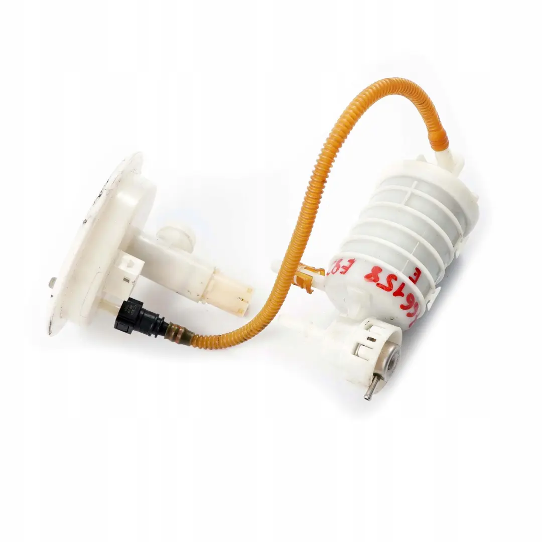 BMW X3 E83 2.0i 2.5i 3.0i Essence Reservoir de Carburant - SKU 6766158 - Numéro de pièce 6766158
