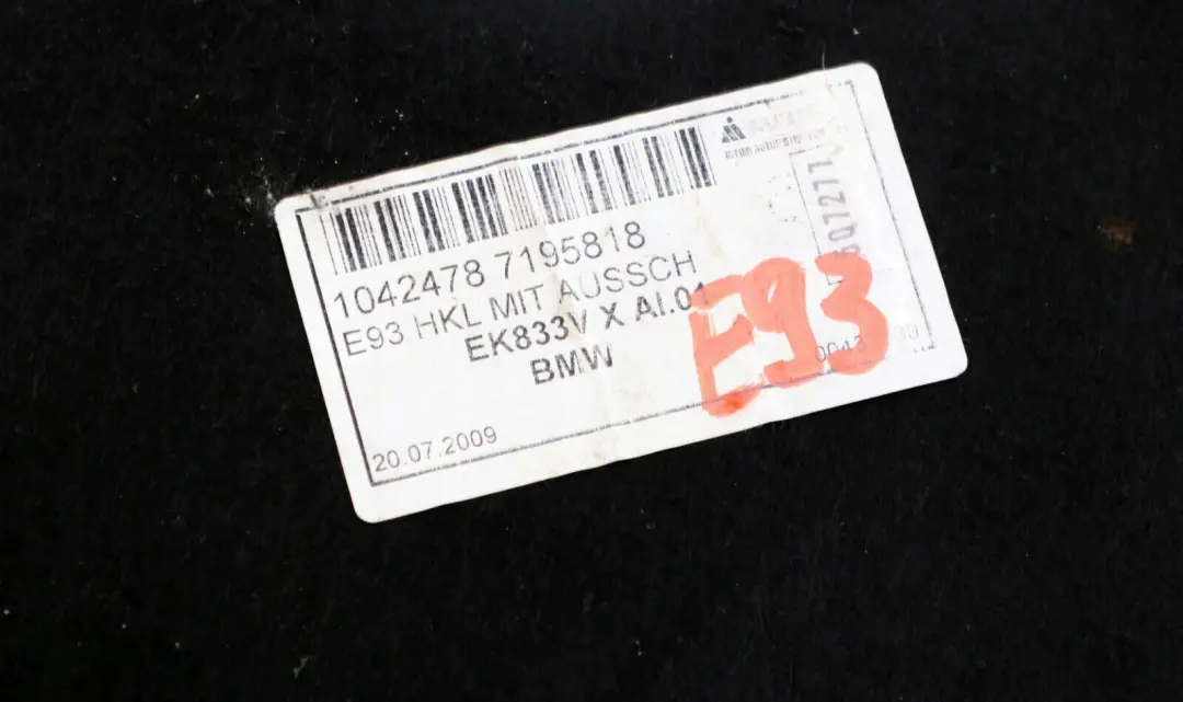 Embellecedor Tapa Maletero para BMW E93 con número de pieza 7195818 BMW E93 Embellecedor Tapa Maletero - SKU 7195818 - Número de pieza 7195818