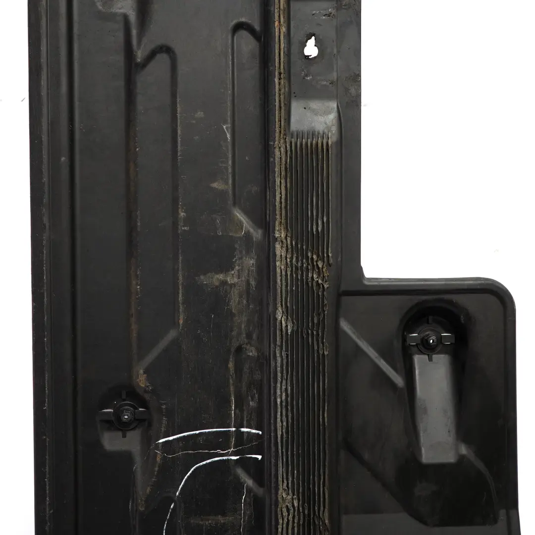 Derecha Underride Escudo del panel de deslizamiento bajo para Mercedes W204 con número de pieza A2046100808 Mercedes W204 Derecha Underride Escudo del panel de deslizamiento bajo - SKU A2046100808 - Número de pieza A2046100808