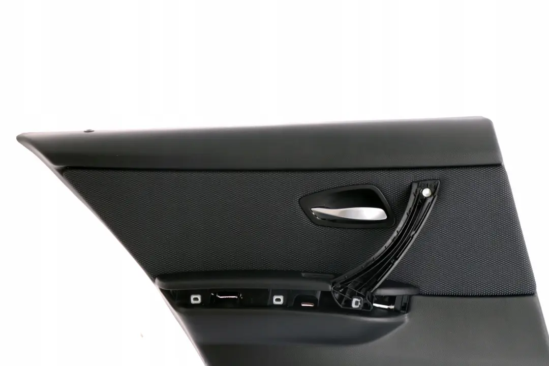 Alcantara Trasera Izquierda Tarjeta Puerta Azul Sombra para BMW E90 M Sport con número de pieza 9152497 BMW E90 M Sport Alcantara Trasera Izquierda Tarjeta Puerta Azul Sombra - SKU 9152497 - Número de pieza 9152497