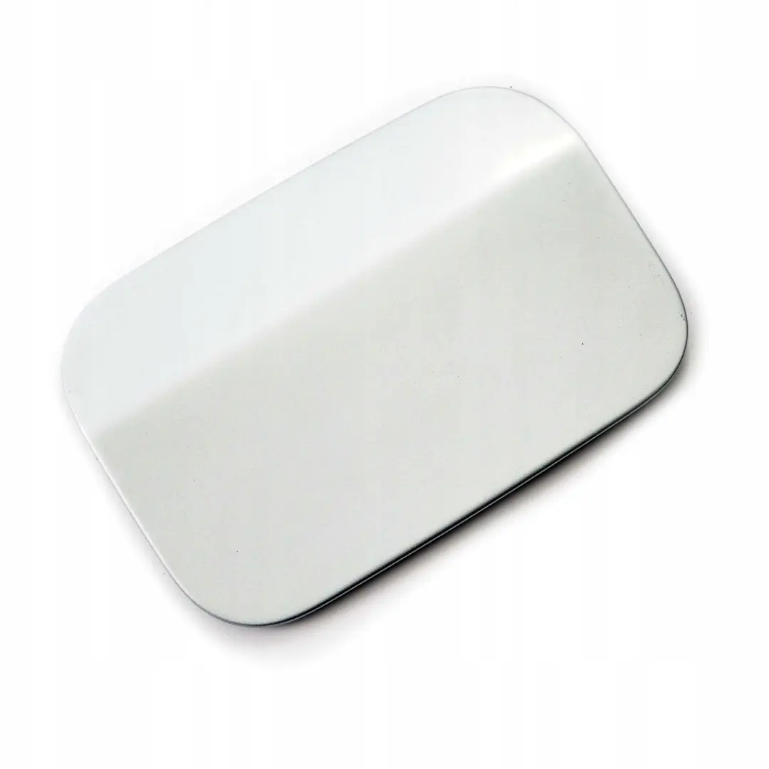 Ribalta Riempimento Serbatoio Argento Silverstone 2 Metallico - per BMW E60 M5 con numero di parte 7034281 BMW E60 M5 Ribalta Riempimento Serbatoio Argento Silverstone 2 Metallico - - SKU 7034281-SIL - Numero di parte 7034281