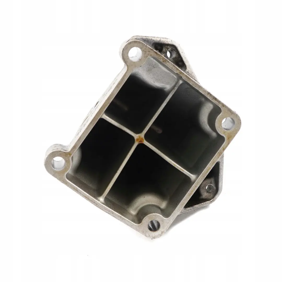 Mercedes-Benz C-Class W203 M271 Petrol Engine Left N/S Mount Holder Bracket to with Part number A2712230904 Mercedes-Benz C-Class W203 M271 Petrol Engine Left N/S Mount Holder Bracket - SKU A2712230904 - Part number A2712230904