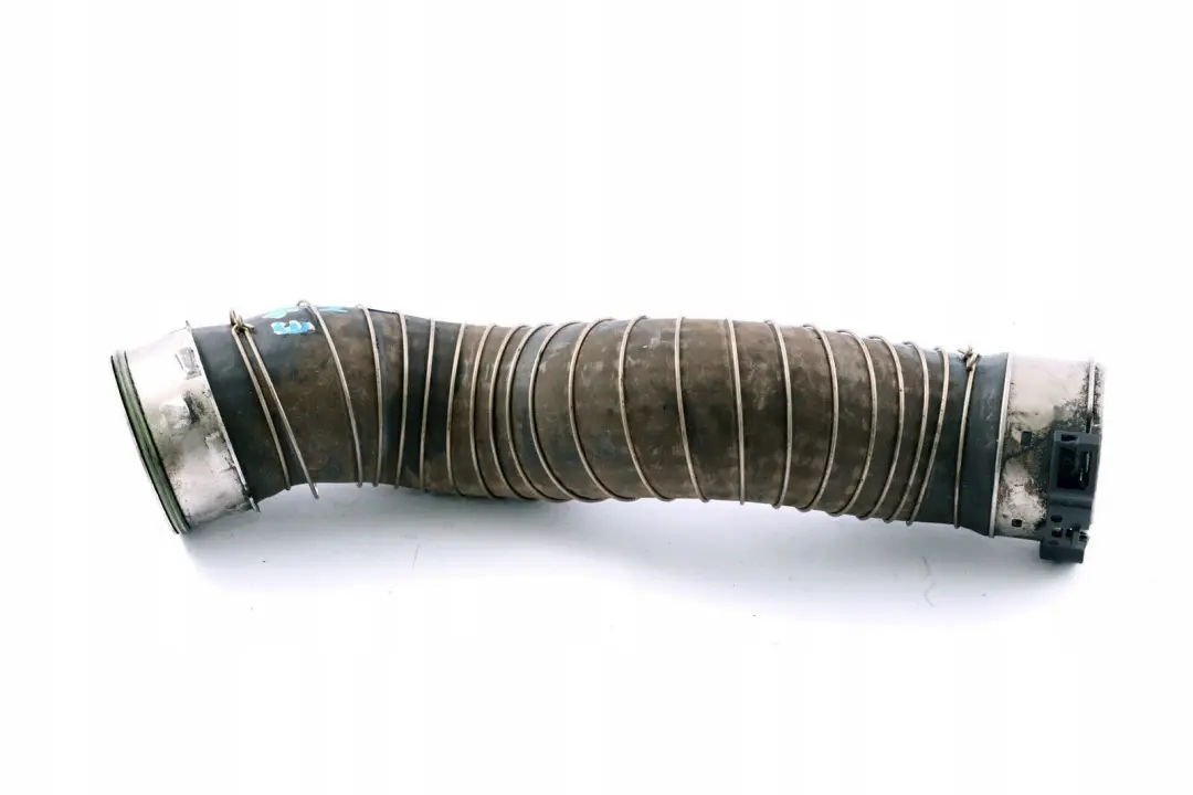 N47N Turbo Conduite a Air de Charge pour BMW 3 E90 E91 LCI 320d à propos du numéro de pièce 8511738 BMW 3 E90 E91 LCI 320d N47N Turbo Conduite a Air de Charge - SKU 8511738 - Numéro de pièce 8511738
