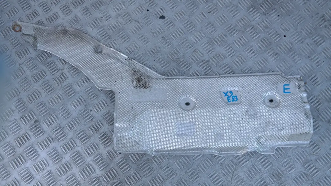 Wärmeschutzblech Motorträger Rechts für BMW X3 er E83 mit Teilenummer 3400175 BMW X3 er E83 Wärmeschutzblech Motorträger Rechts - SKU 3400175 - Teilenummer 3400175