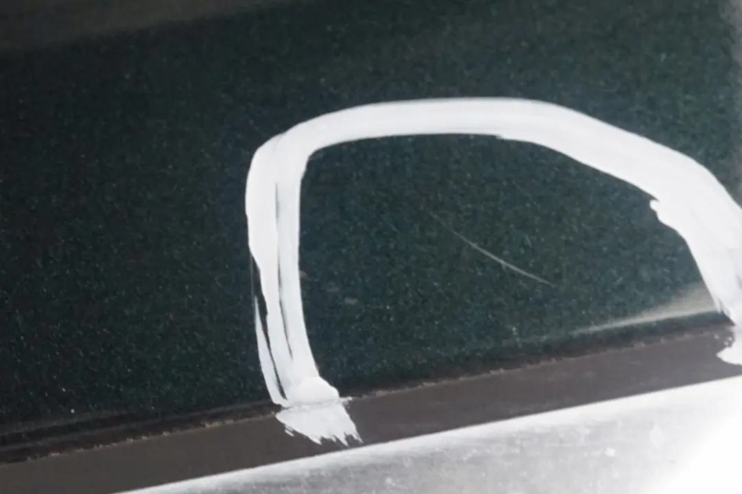 Arriere Droite Vert Oxford Vert Metallique pour BMW X5 E53 Porte à propos du numéro de pièce 8256828 BMW X5 E53 Porte Arriere Droite Vert Oxford Vert Metallique - SKU 8256828-OXF1 - Numéro de pièce 8256828